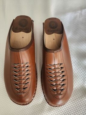 Troentorp Women's Tan Leather Slip-On Clog Mules with Braided Top